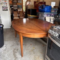 Dining Room Table And Chair Set