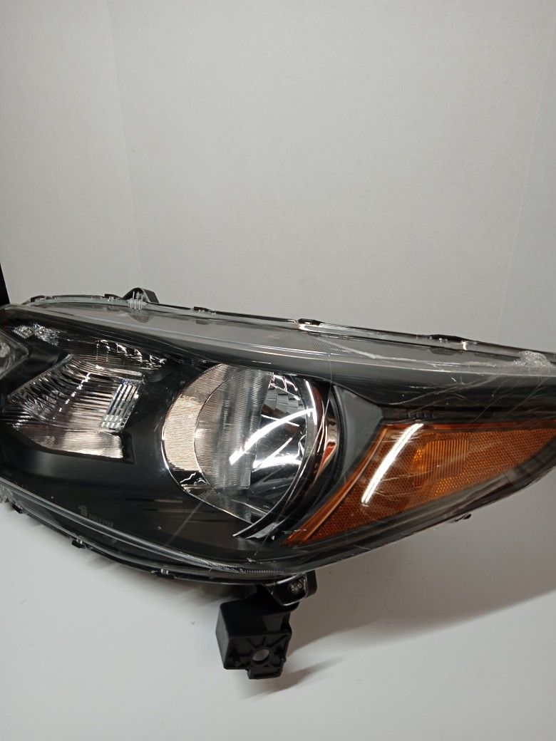 new, in box, left headlight fits 2012-2014 Honda CR-V Drivers Side