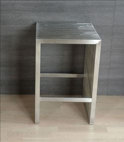 Steel bar/counter stools