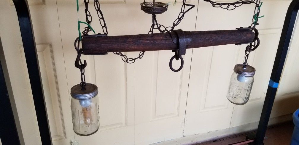 Rustic Yoke Lamp 26 Inches