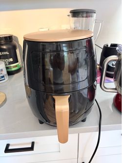Air Fryer Black & Gold – Large Basket