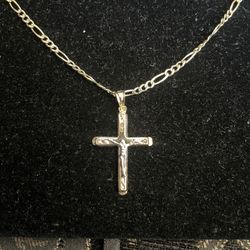 Gold Chain With Crucifix