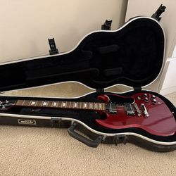 Epiphone SG Custom and SKB Hard Case
