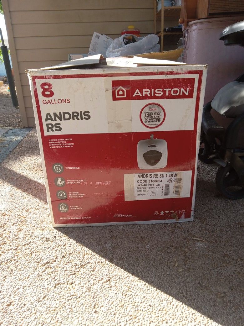  Water Heater-Electric (Ariston)