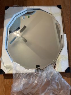 Wall mirror