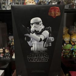 Hot Toys MMS291 Star Wars Spacetrooper 1/6 Scale Action Figure