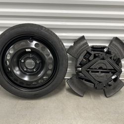 BRAND NEW SPARE TIRE AND SCISSOR JACK KIT FOR A 2024 CHEVY TRAX