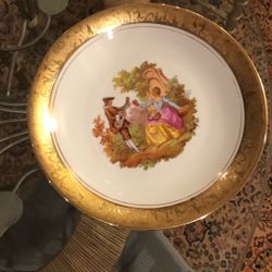 Vintage Visavi Round Cake Stand 12” 