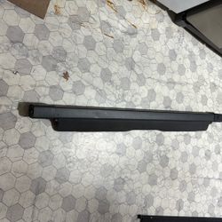 Mercedes-Benz W163 ML trunk cover roller