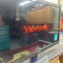 View Sonic 24 Inch  Monitor $15