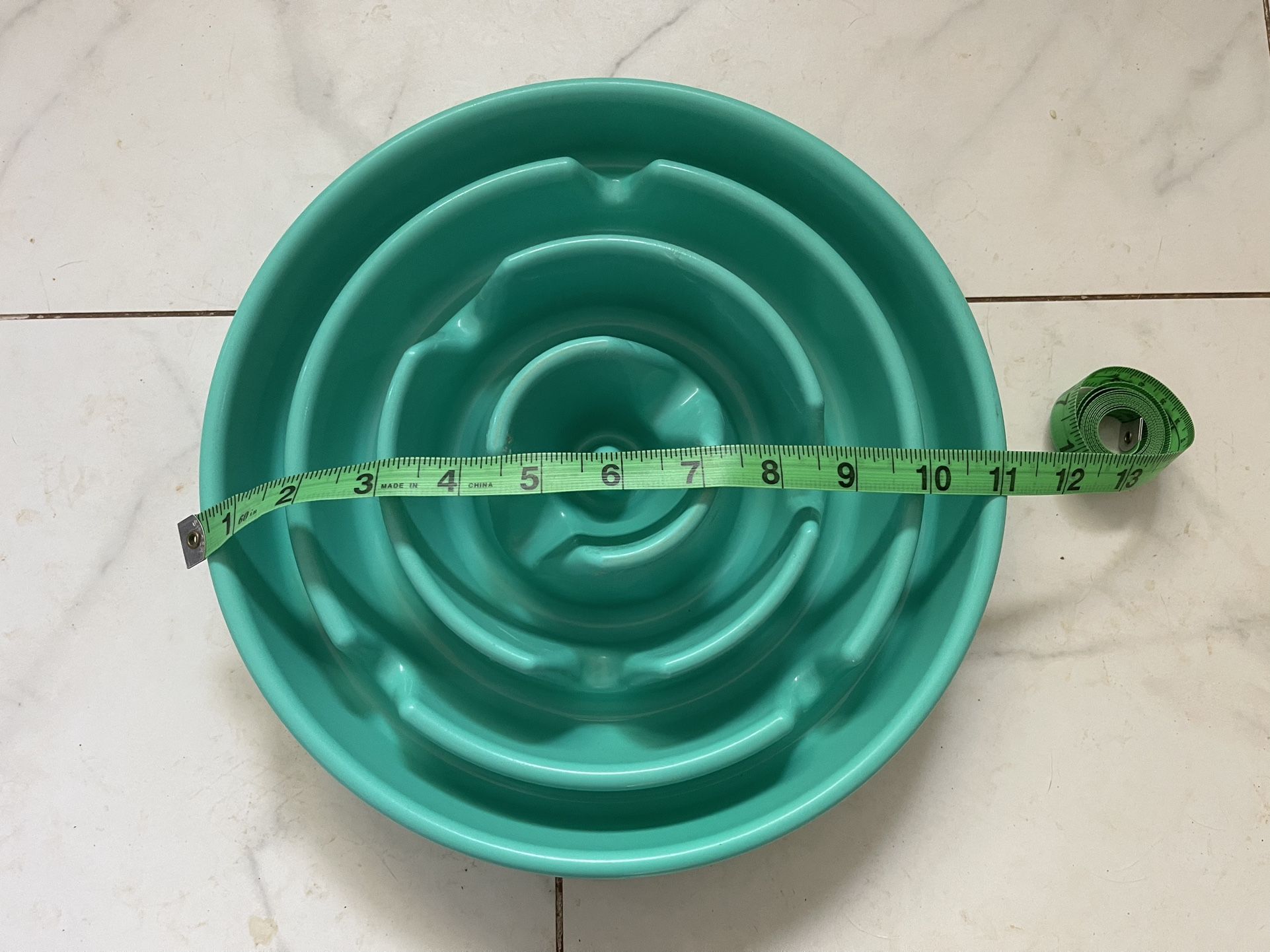 Green Round Slow Dog Bowl Feeder