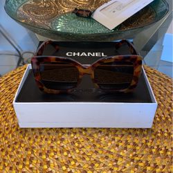 Chanel Woman’s Sunglasses 