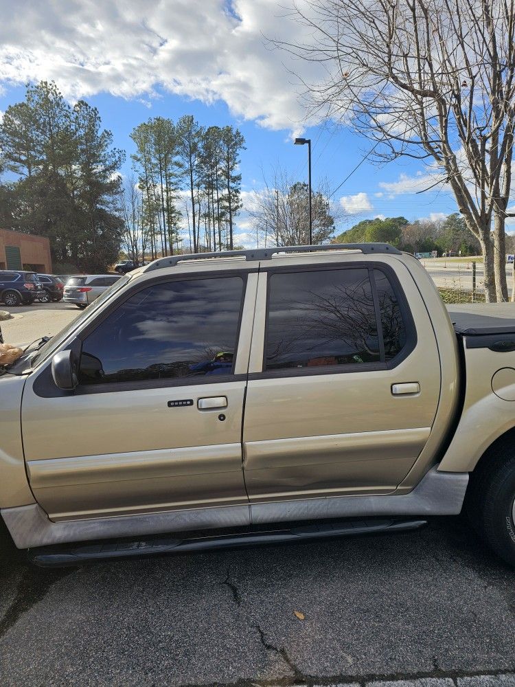 2003 Ford Explorer