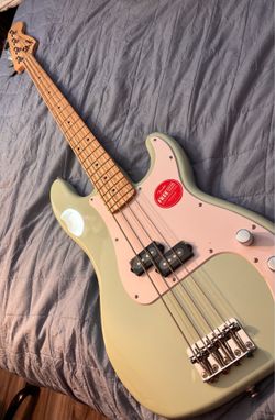 Squier Sonic Precision Bass- Surf Green