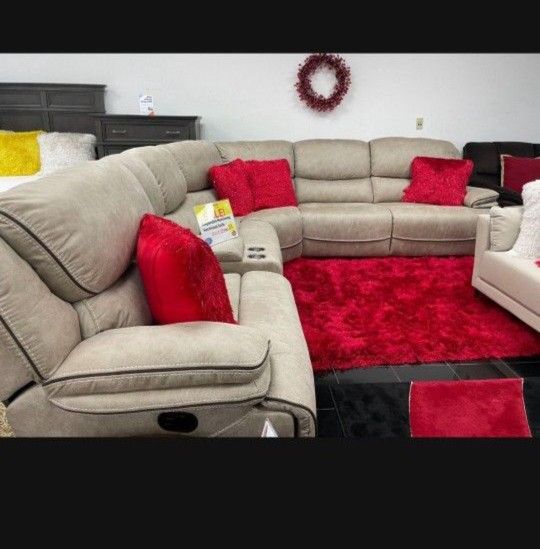 *Living Room Special!!!*---Stunning Alejandra Mocha Microfiber Reclining Sectional Sofa---Delivery And Financing AvailableðŸ¤