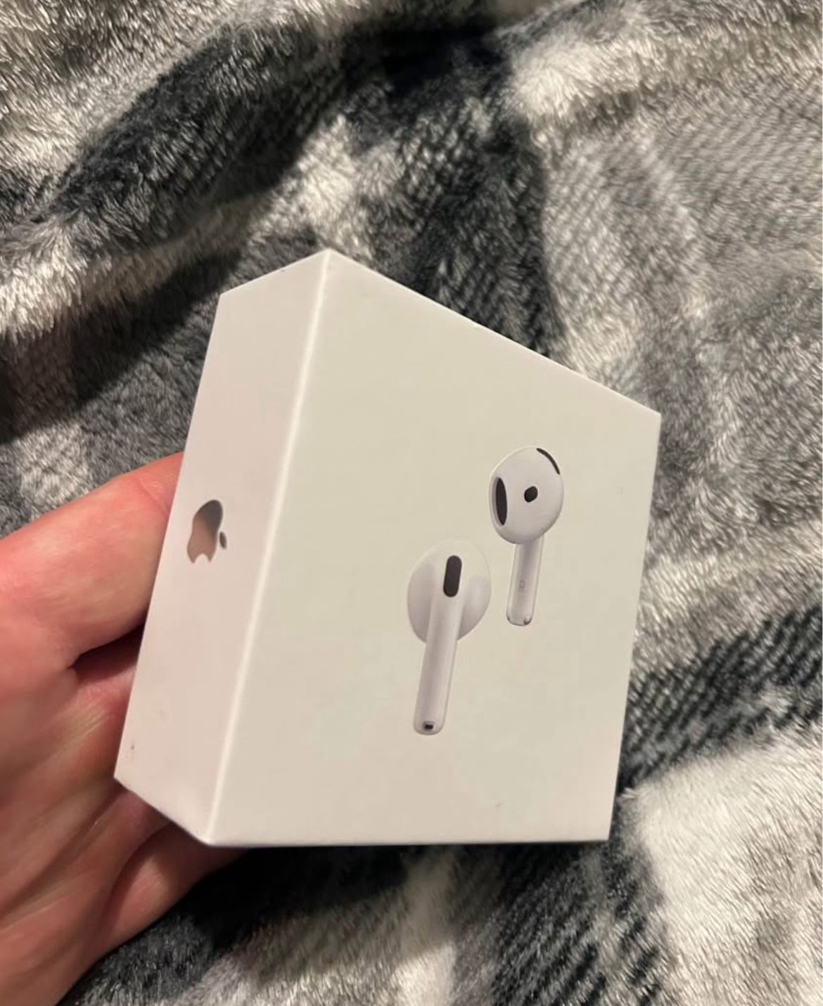 AirPods Gen 4
