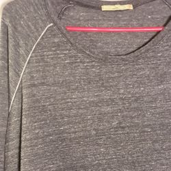 Alternative Earth Long Sleeve T Shirt Gray  Jersey Pullover Size L  Rayon Blend 