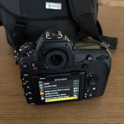 Nikon D850 DSLR Camera + Nikon 35mm Lens (Excellent Condition)