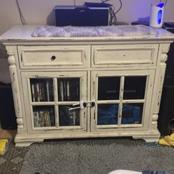 Enterntainment stand