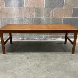 BEAUTIFUL Mid Century "DUX" Style TEAK Coffee Table! 