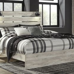 Cambeck Whitewash King Panel Bed

