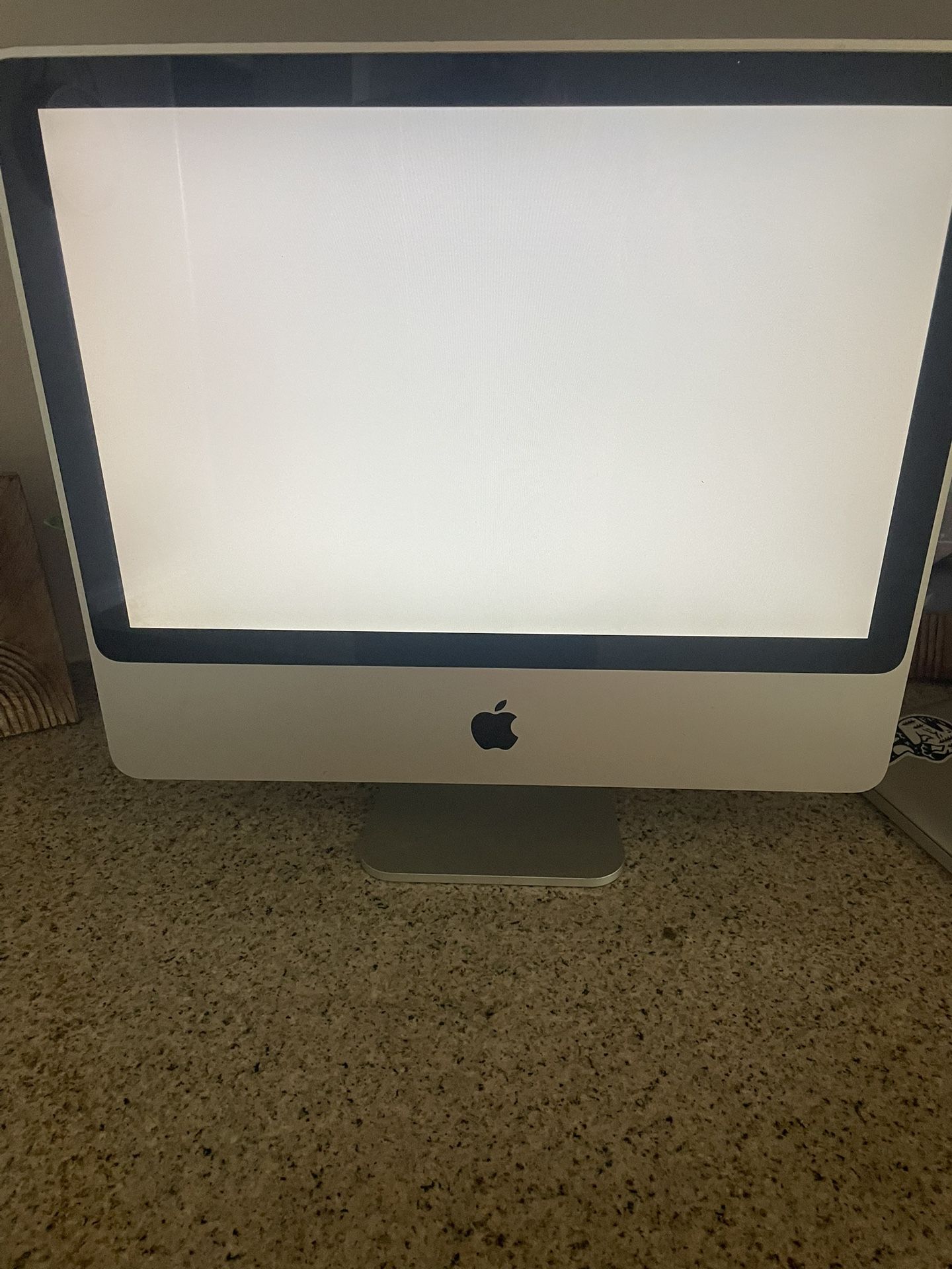 I MAC