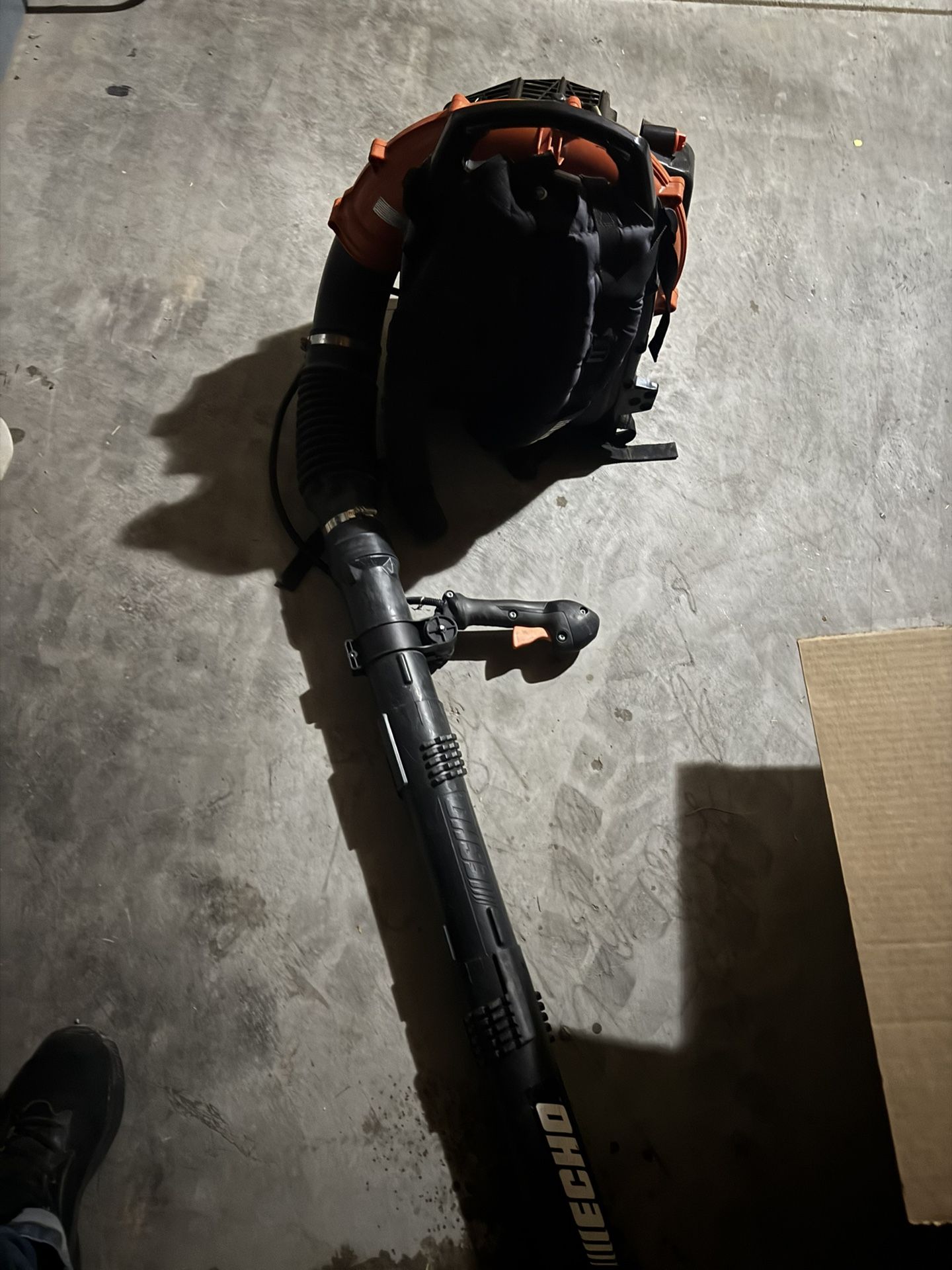 Leaf Blower