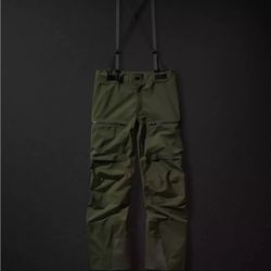 North Face Futurelight Pants (New With Tags)
