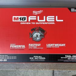 Milwaukee M18 FUEL Circular Saw 6-1/2”. Brand NEW. Tool Only.  NUEVO.