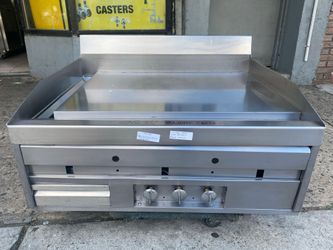 Vulcan 36 inch Flat Griddle - Restaurant Equipment