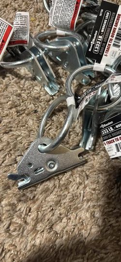 e-track tie-down anchor
