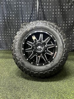 XF Off Road 8 Lug Universal 18x9 8x165 and 8x170 18 Inch Wheels