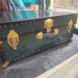 Vintage 1920s Vulcanized Fibre Trunk By Taylor Fibre Co.