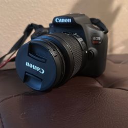 Canon Rebel EOS T7