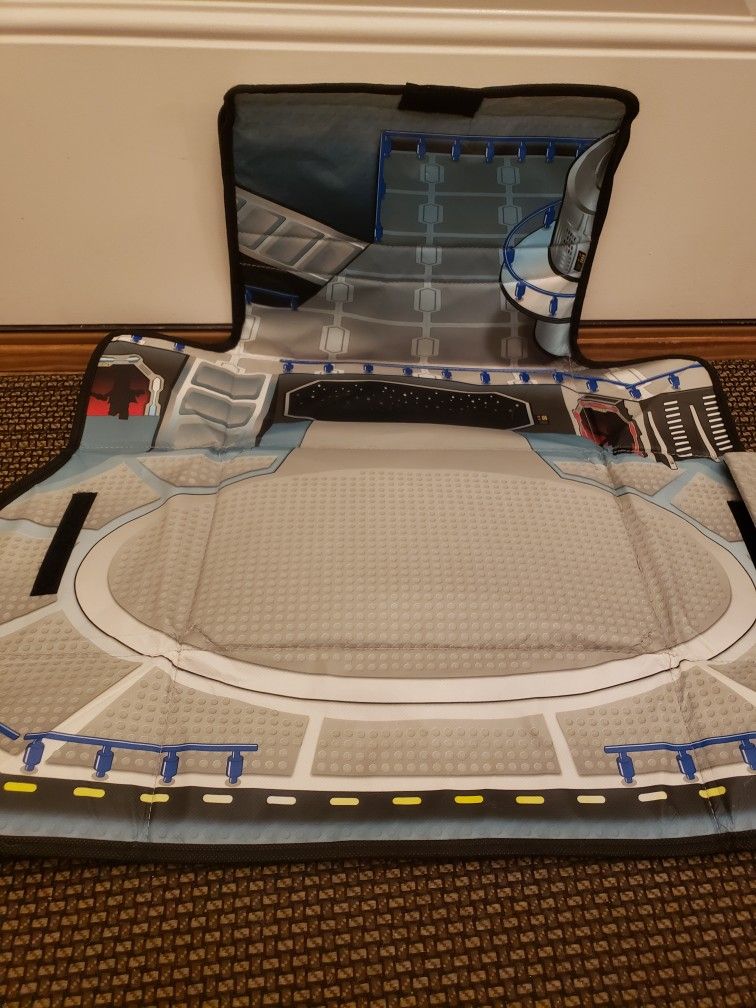 Legos Star Wars Carring Case And Play Mat