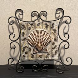 Nautical-Inspired Seashell-Themed Decorative Metal Wall Art