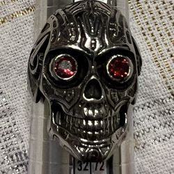 Ring Skull 💀 Ring size 12.5- Biker Ring !