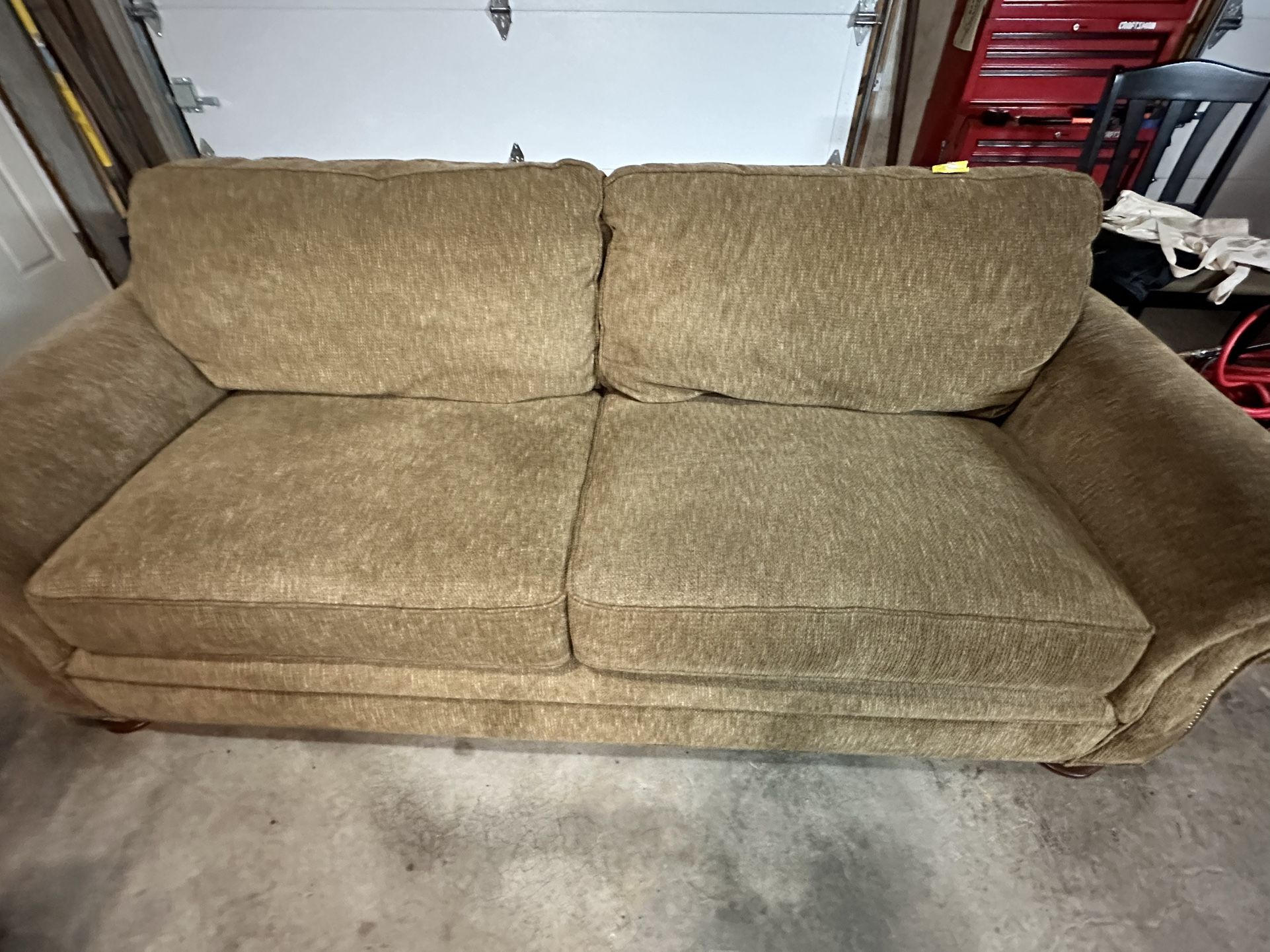 Sofa/Couch