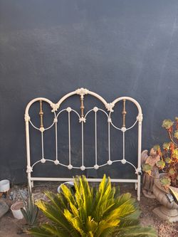 Vintage Elliott’s Designs White Iron & Brass Headboard – Made in California 300obo