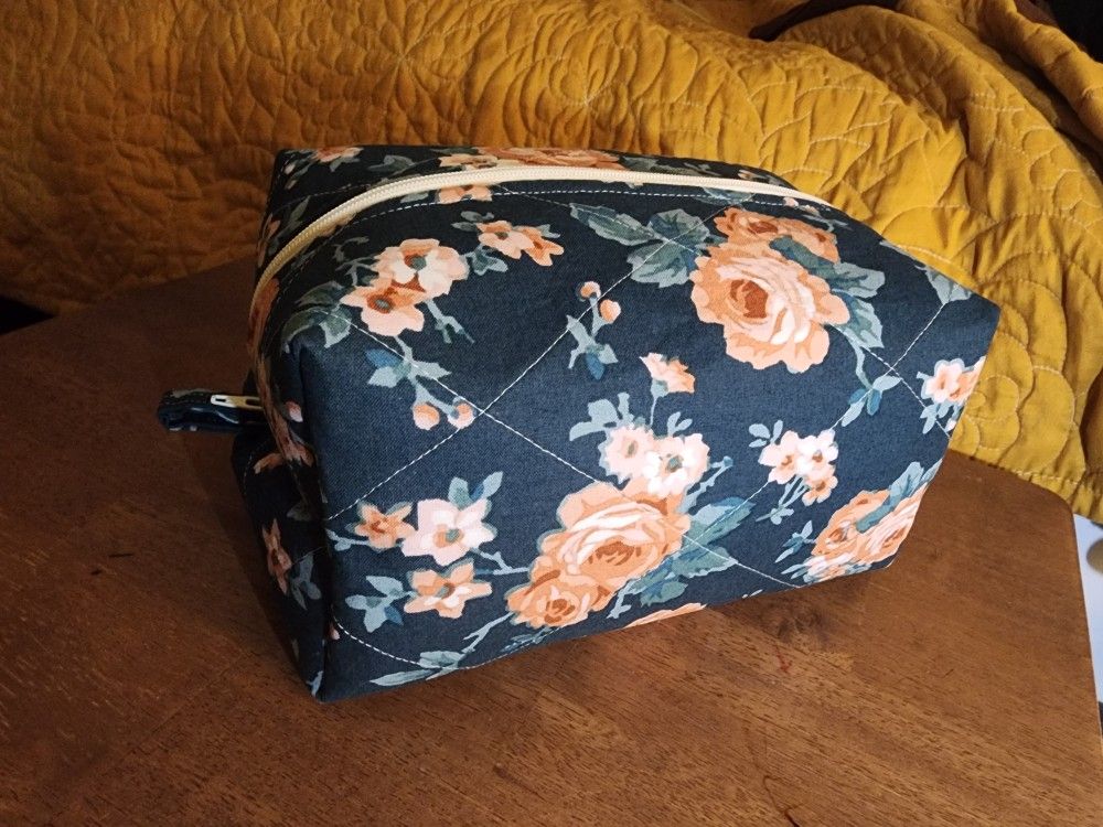 Makeup Bag/ Hygiene Bag