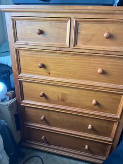 Dresser