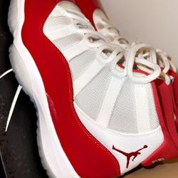 Jordan 11s