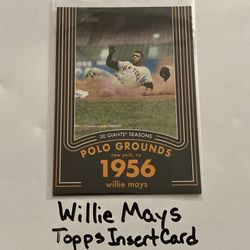 Willie Mays San Francisco Giants Hall of Fame Centerfielder Topps Short Print Insert Card. 
