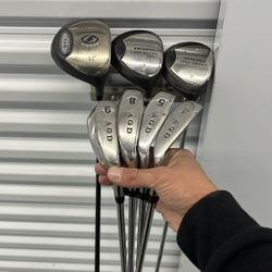 Golf Club Set Irons 4,5,8,9 Woods Driver, 3 Wood, 5 Wood Great Condition (right Handed)
