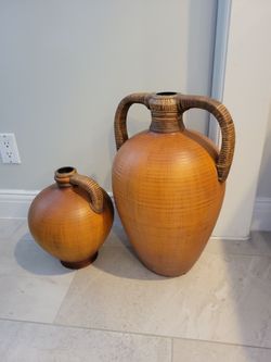 Decorative Terracotta Vases with Rattan Handles – Set of 2