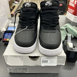 Nike AF-1 Low 07 “Black White Pebbled Leather” Size 10 (With Box)