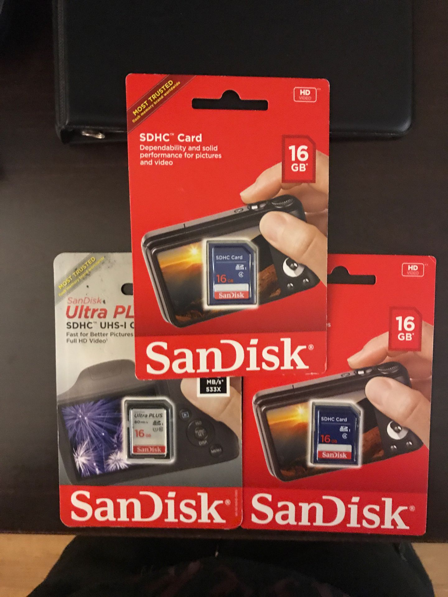 X3 SanDisk 16GB SD/memory cards