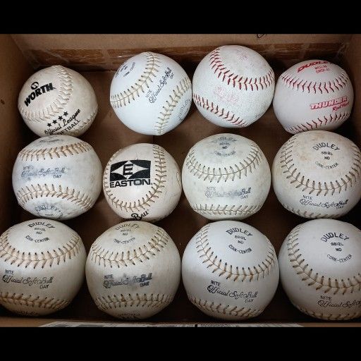 Dudley Softball Lot SB12L Easton Worth - 12 PCS