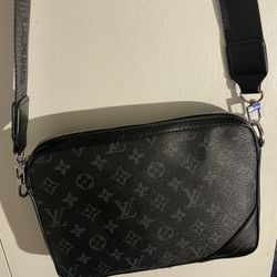 LV BAG MEN