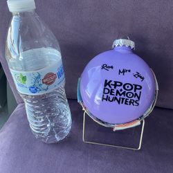 Handcrafted Huntrix Ornament 